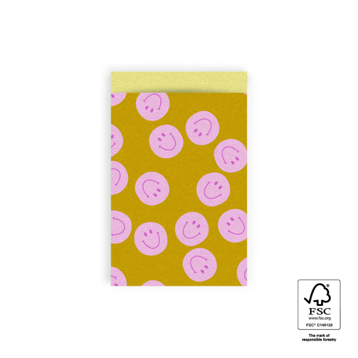 cadeauzakjes smile pink yellow