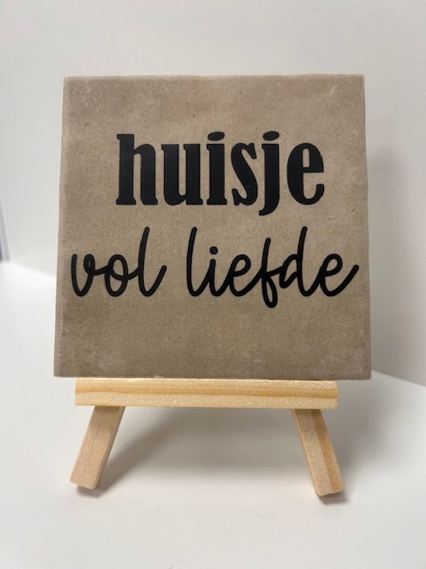 tegel huisje vol liefde