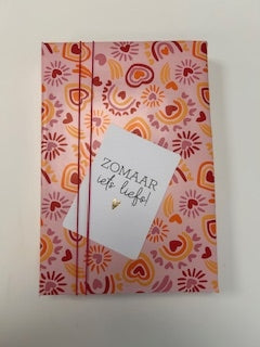 cadeaupapier hartjes
